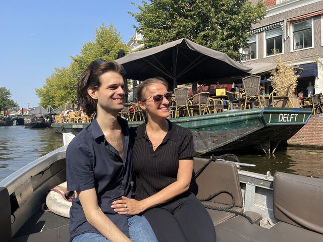 A tour of Leiden with the bride & groom
