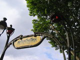 IMG_0563_Metro_entrance_2004_05_30.JPG