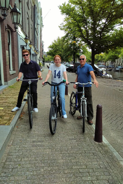 Ready for a cycling tour of Amsterdam!
