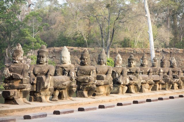 Angkor_Thom_2016_03_10_032.jpg