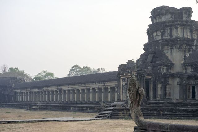 Angkor_Wat_2016_03_10_065.jpg