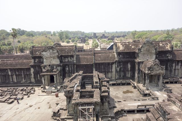 Angkor_Wat_2016_03_12_055.jpg