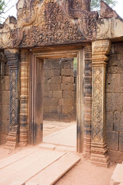 Banteay_Srei_2016_03_12_007.jpg