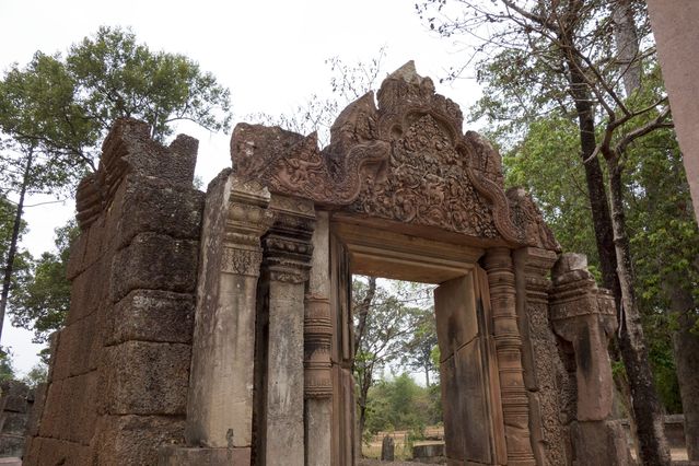 Banteay_Srei_2016_03_12_022.jpg