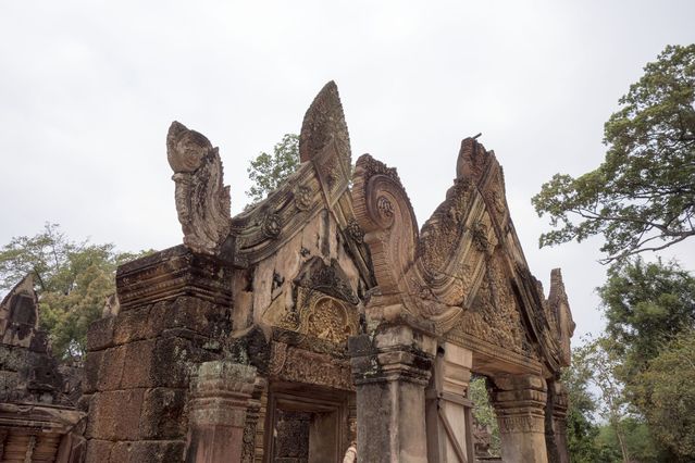 Banteay_Srei_2016_03_12_026.jpg