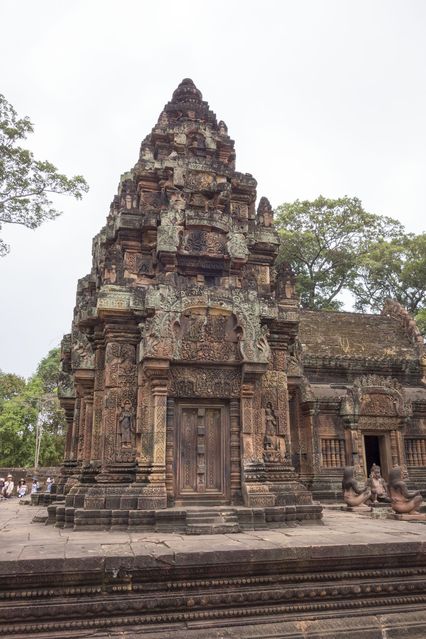 Banteay_Srei_2016_03_12_058.jpg