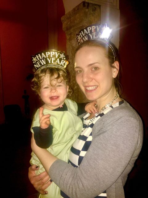 Olivia & Kate
